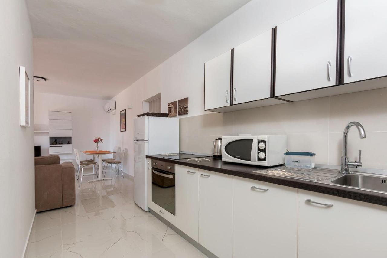 Apartments Marija 821 Πούλα Εξωτερικό φωτογραφία
