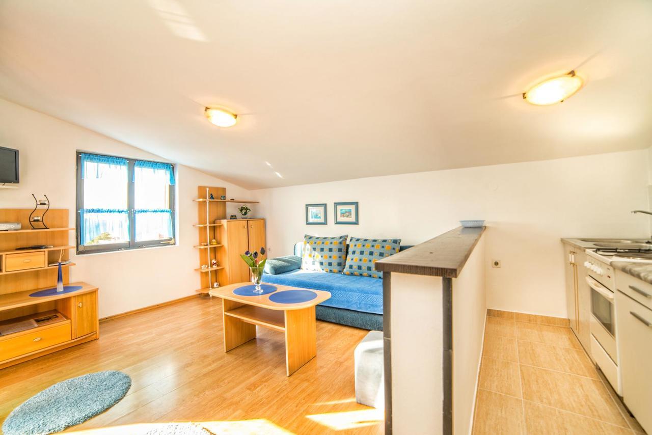 Apartments Marija 821 Πούλα Εξωτερικό φωτογραφία